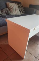 Mesa ratona elevable y extensible para guardar 2 puff de 40x40 (no viene con puff) - Image 3